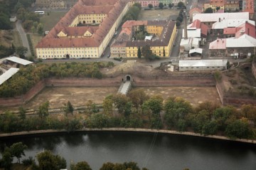 Letecký pohled na Horní vodní bránu. Foto: Hynek Gazsi