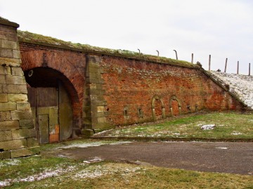 pohled na část brány bastionu v roce 2010.