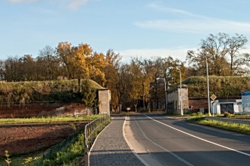 Pohled na proměny Litoměřické brány ze směru od Terezínské křižovatky – rok 2012.
