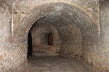 Vnitřní prostory dělostřeleckých kasemat u kontrgardy 22.